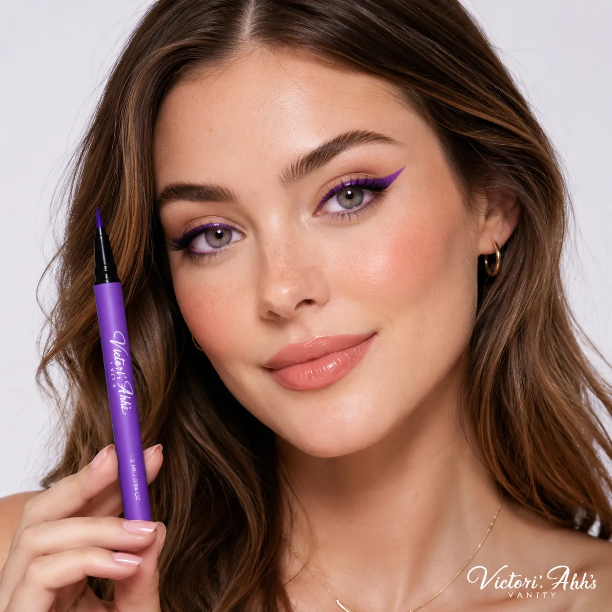 Waterproof Colored Eyeliner: How to Choose & Apply