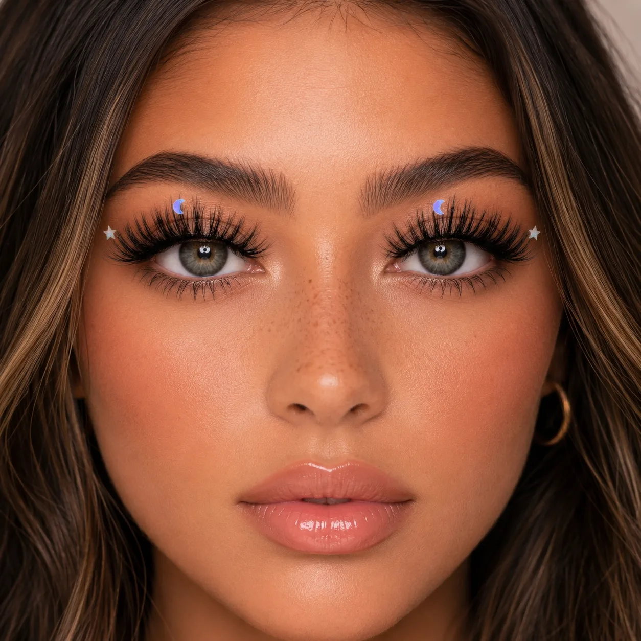 Fantasy Lashes with Sequins: How to Wear & Style Them