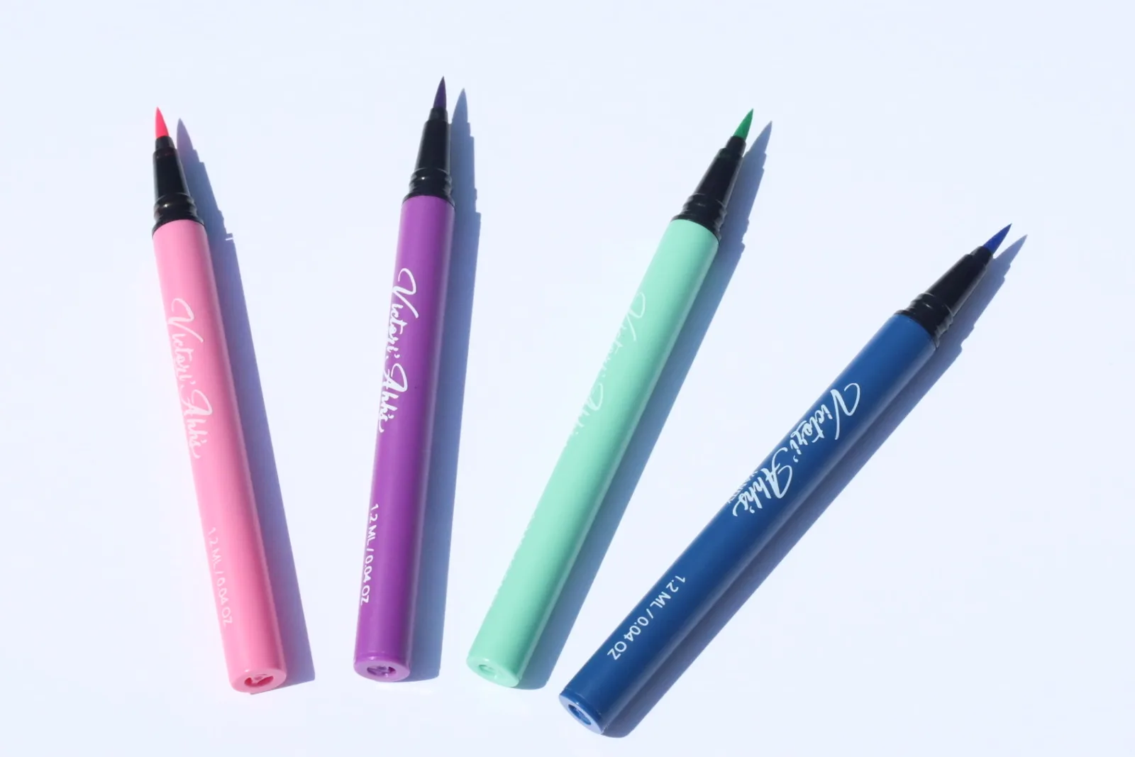 Waterproof Colored Eyeliner: How to Choose & Apply